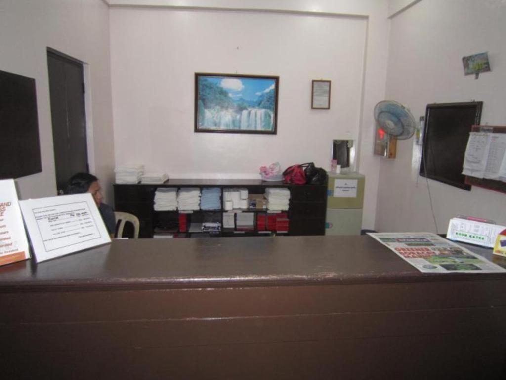 Boracay Travelodge Hotel 2*